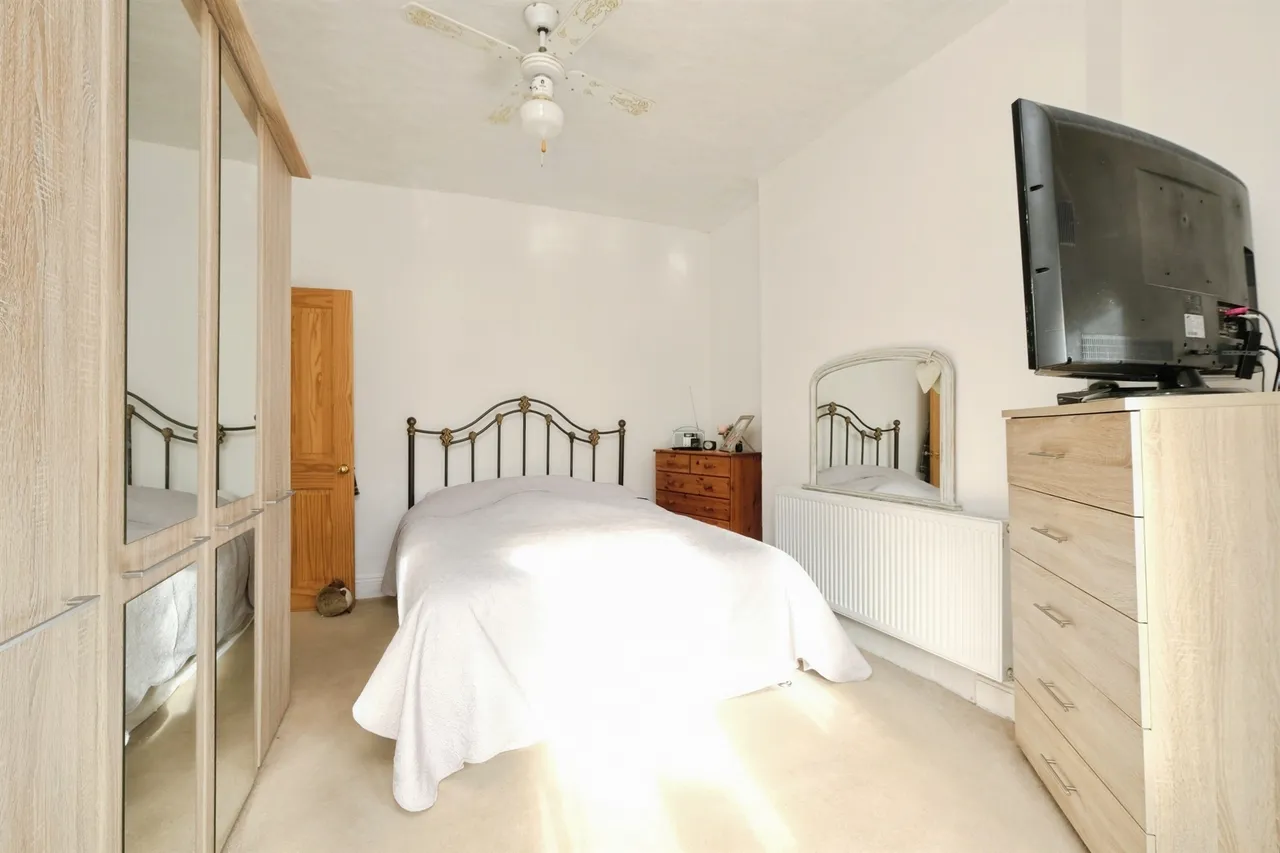 Park Place, Ebbw Vale, NP23, photo 6