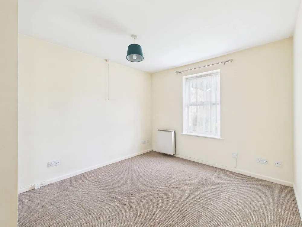 Victoria Street, Gloucester, GL1, photo 8