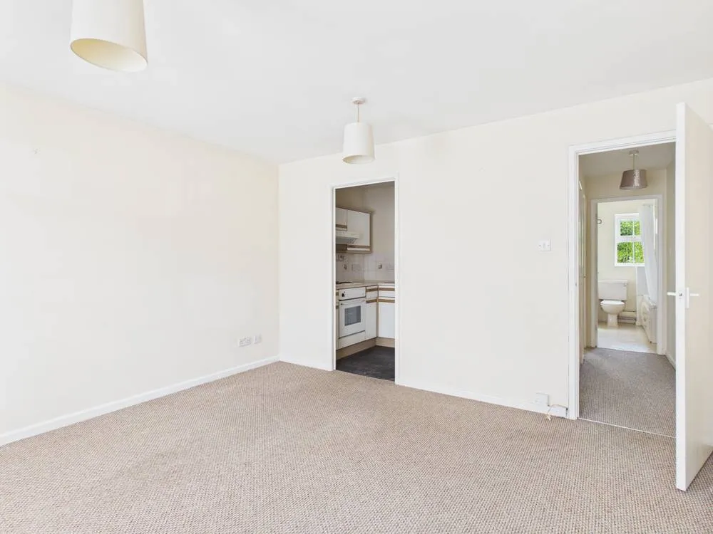 Victoria Street, Gloucester, GL1, photo 2