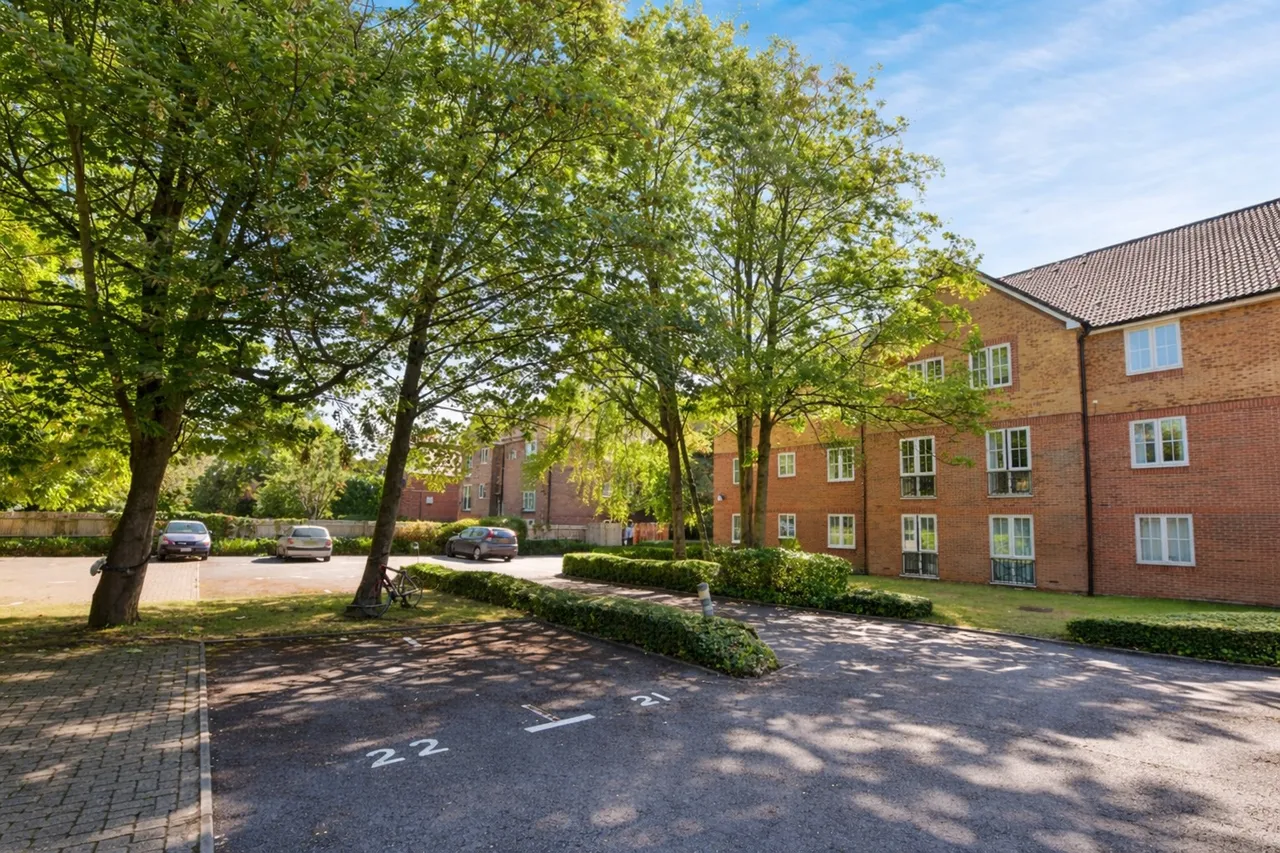 Flat 6, Carrington House, Southampton, 39 Westwood Road, SO17 1DH, photo 6
