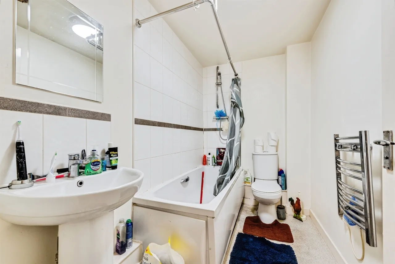 Harding Street, Swindon, SN1, photo 6