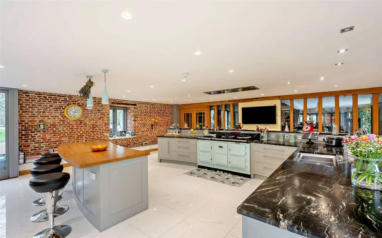 Alburgh Road, Shelton, Norwich, Norfolk, NR15 2SF, photo 7