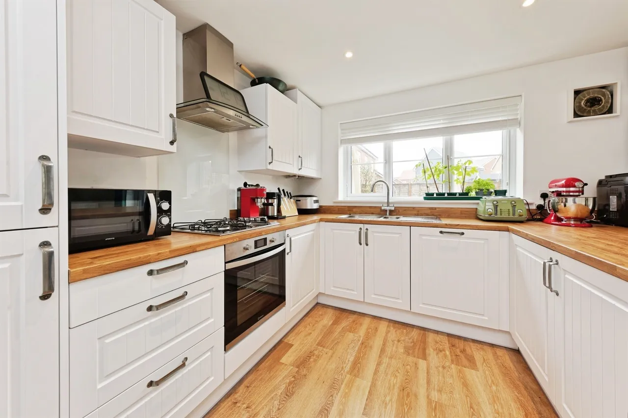 3 bed house for sale — Butterfield Way, Ash, CANTERBURY