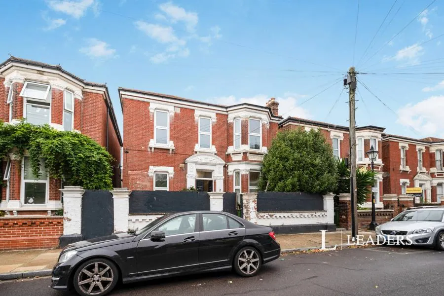 Yarborough Road, Southsea, PO5, photo 5