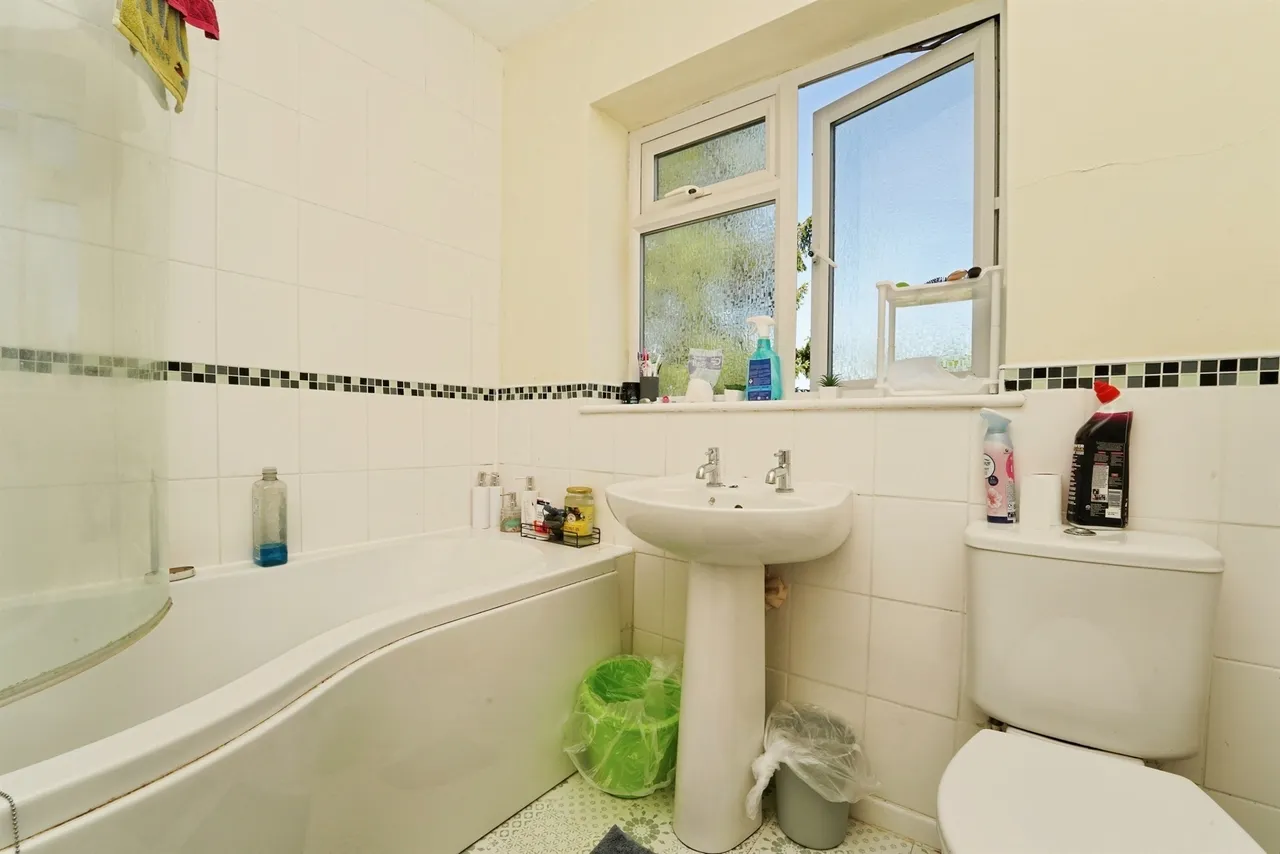 Dukes Way, Malvern, WR14, photo 4