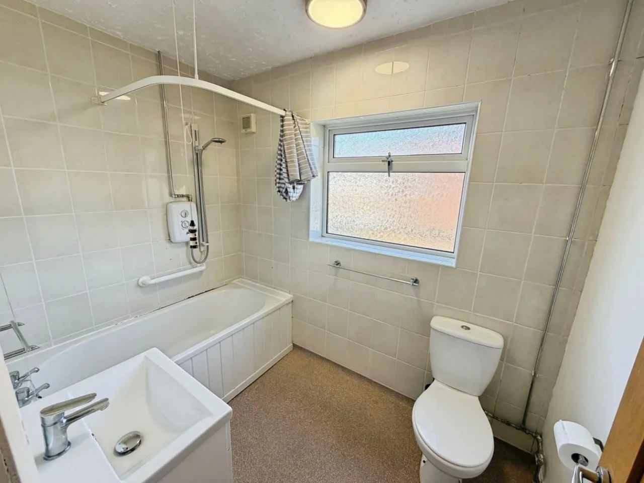 Kynaston Drive, Saltney Ferry, CH4, photo 27