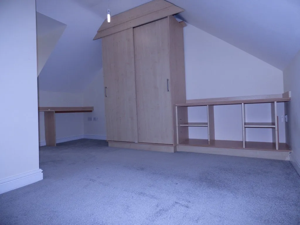 Cannock Road, Heath Hayes, WS12, photo 8