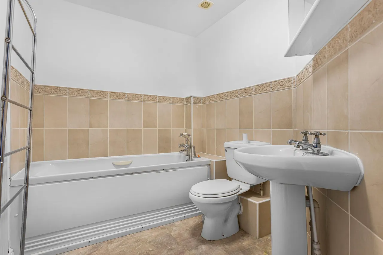 Lavender Close, Hatfield, AL10, photo 10