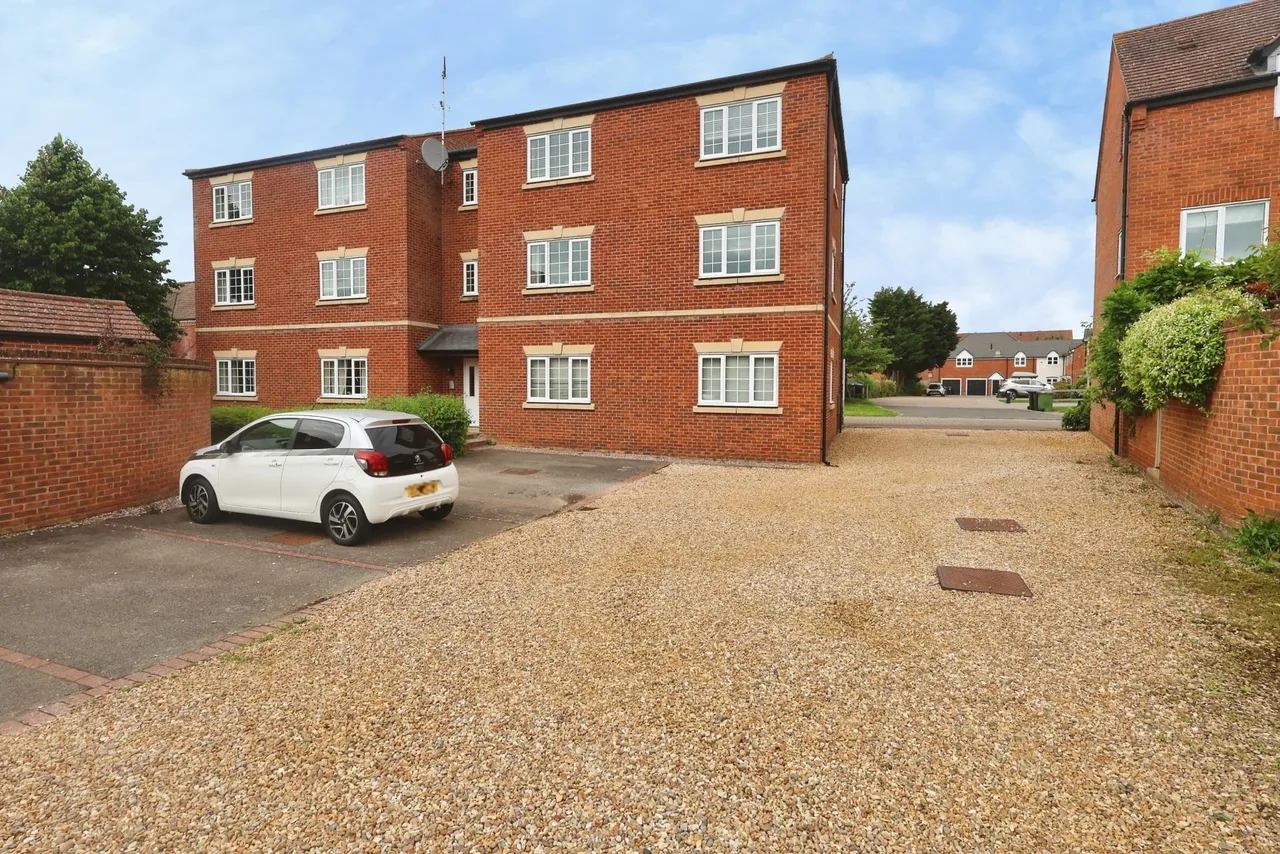 Betjeman Road, Trinity Mead, Stratford-upon-Avon, CV37, photo 9