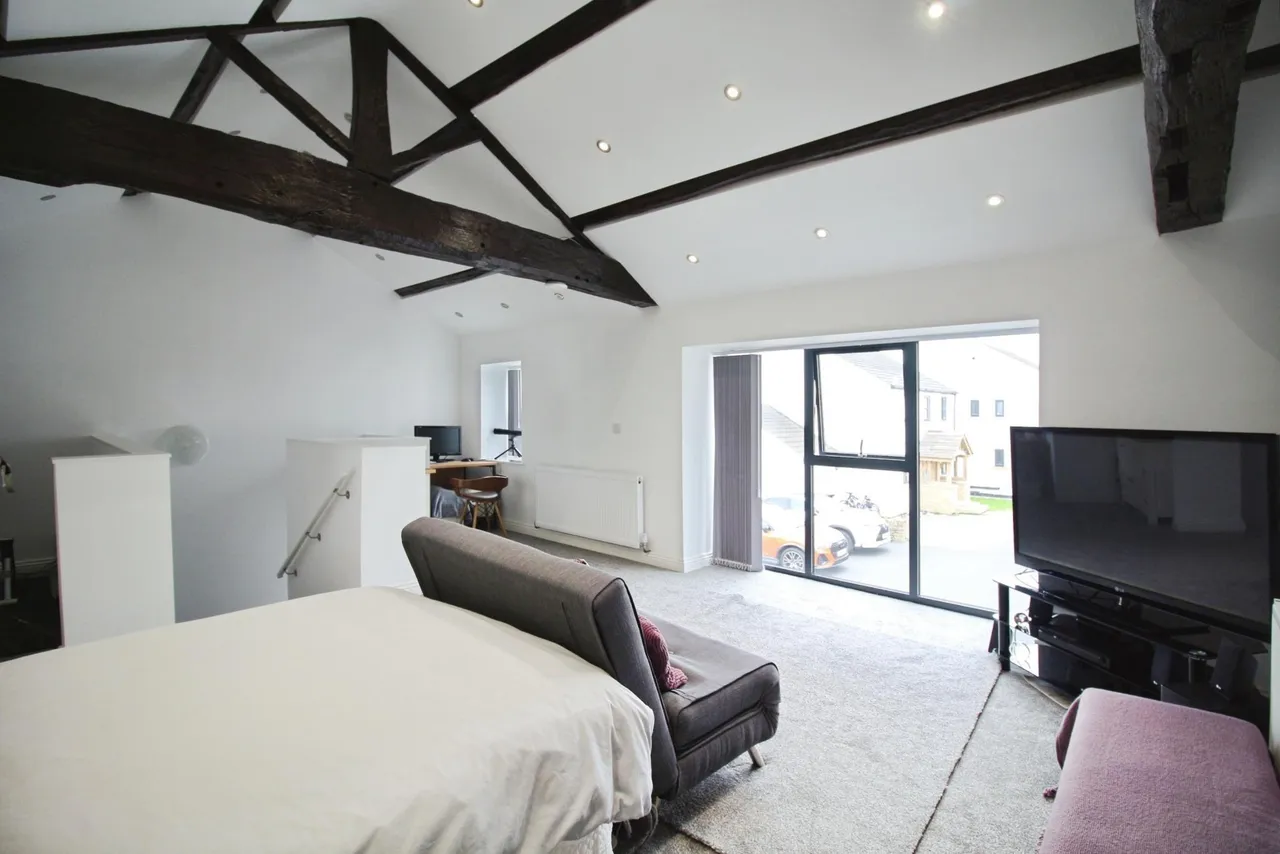 Overthorpe Road, Thornhill, WF12, photo 13