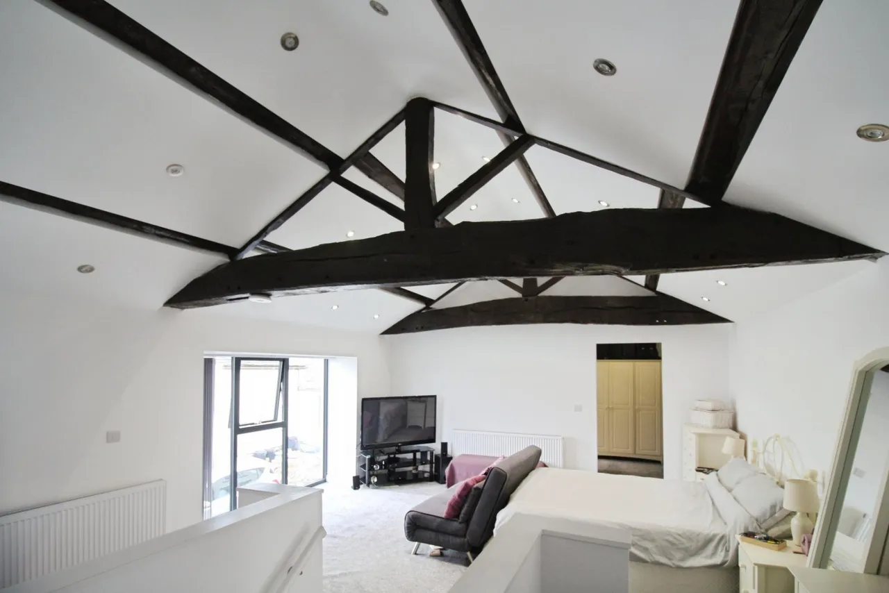 Overthorpe Road, Thornhill, WF12, photo 12