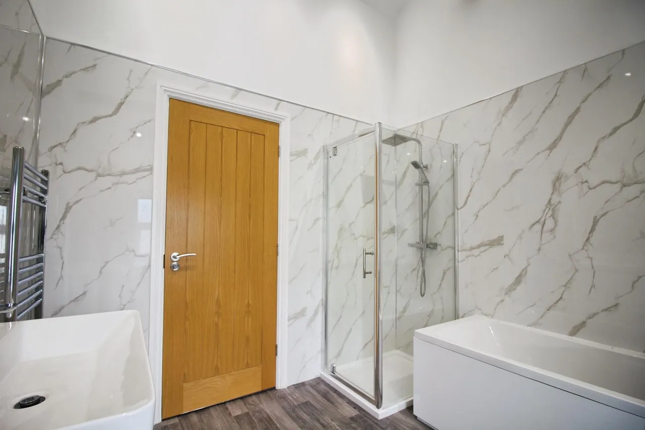 Overthorpe Road, Thornhill, WF12, photo 15