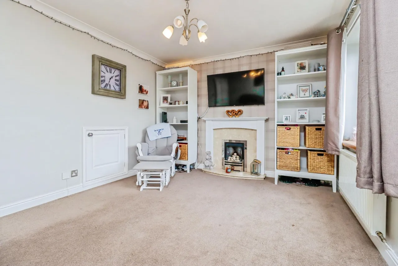 Abdon Court, Telford, TF2, photo 10