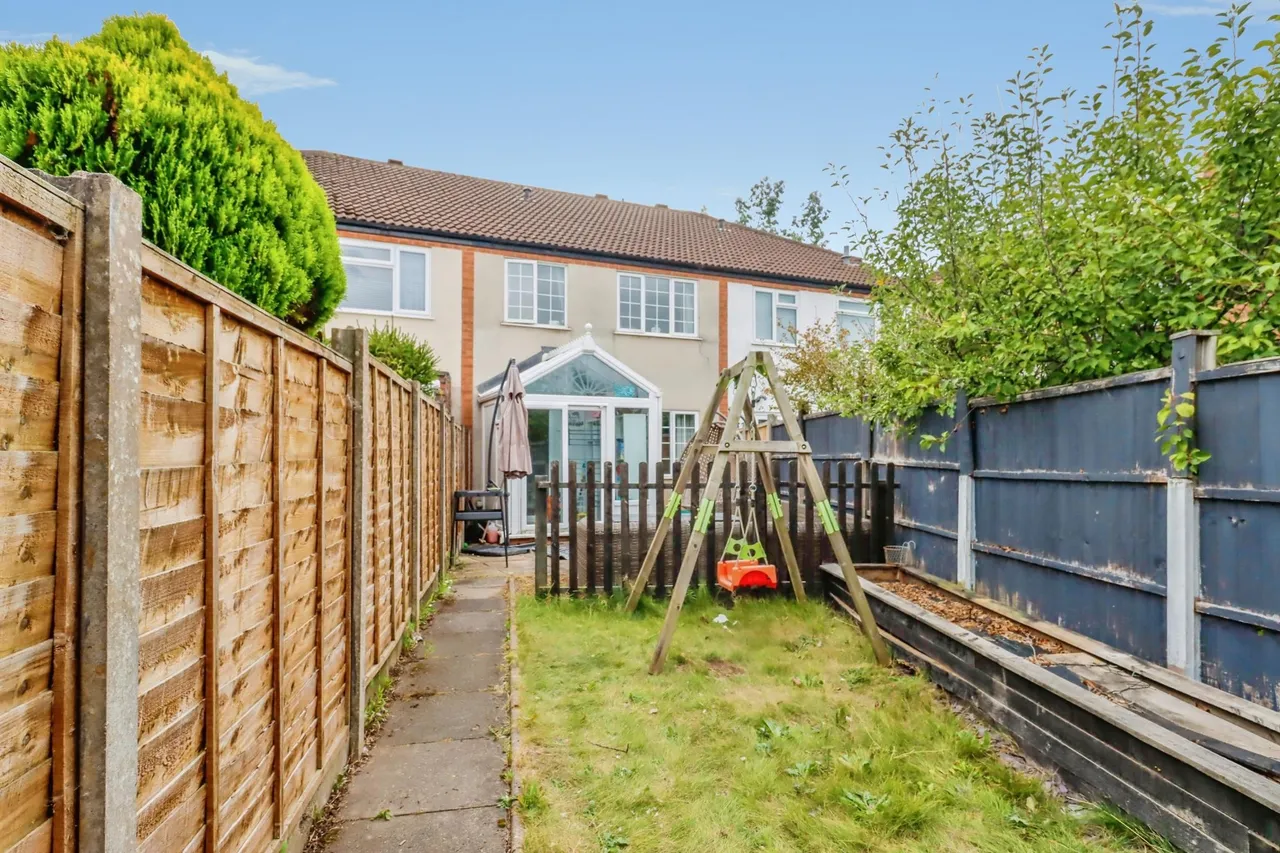 Abdon Court, Telford, TF2, photo 21
