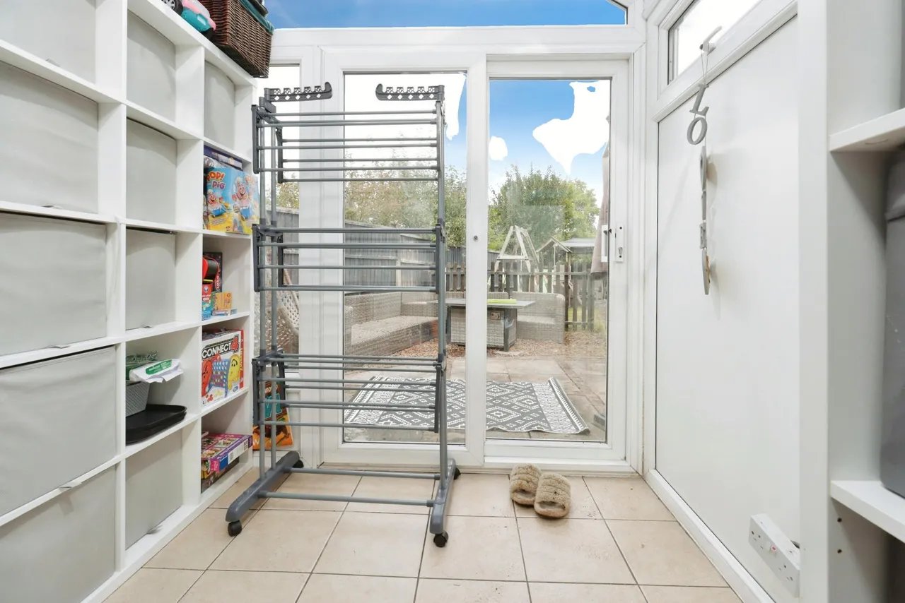 Abdon Court, Telford, TF2, photo 16