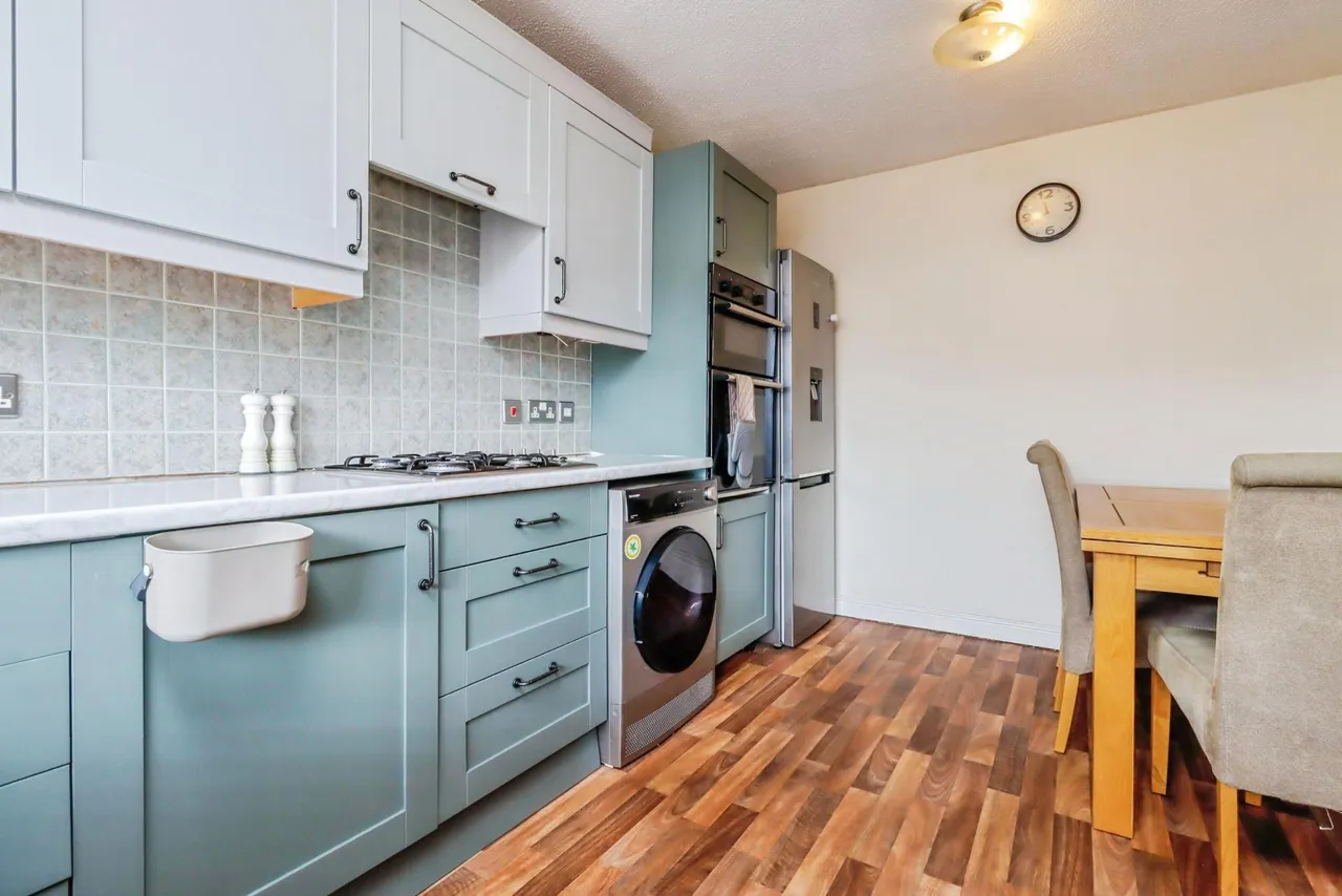 Abdon Court, Telford, TF2, photo 7