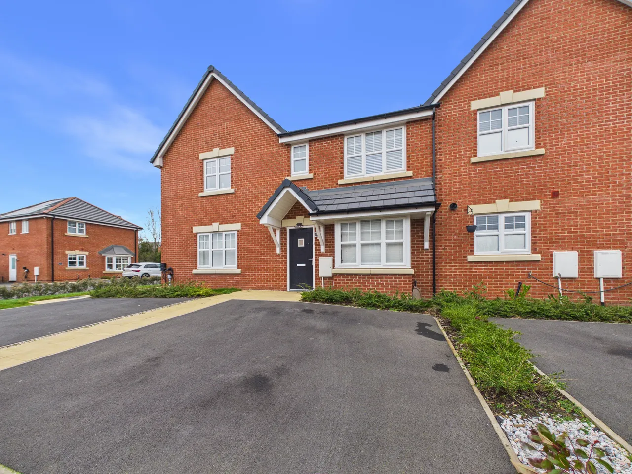 3 bed house for sale — Sandpiper Way, Cottam, Lancashire, PR4 0JU