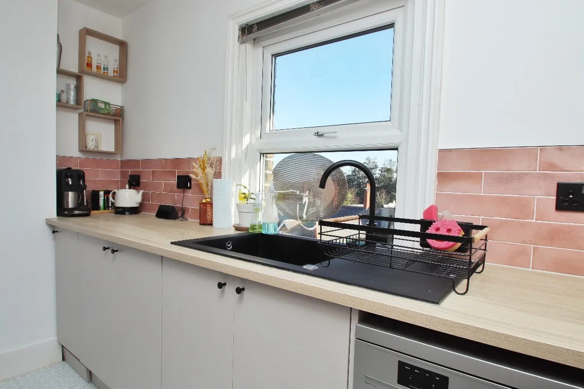 15 Adrian Square, Westgate-on-Sea, Kent, CT8 8SU, photo 10