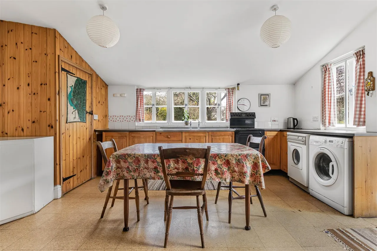 St. Johns Street, Duxford, CB22, photo 6