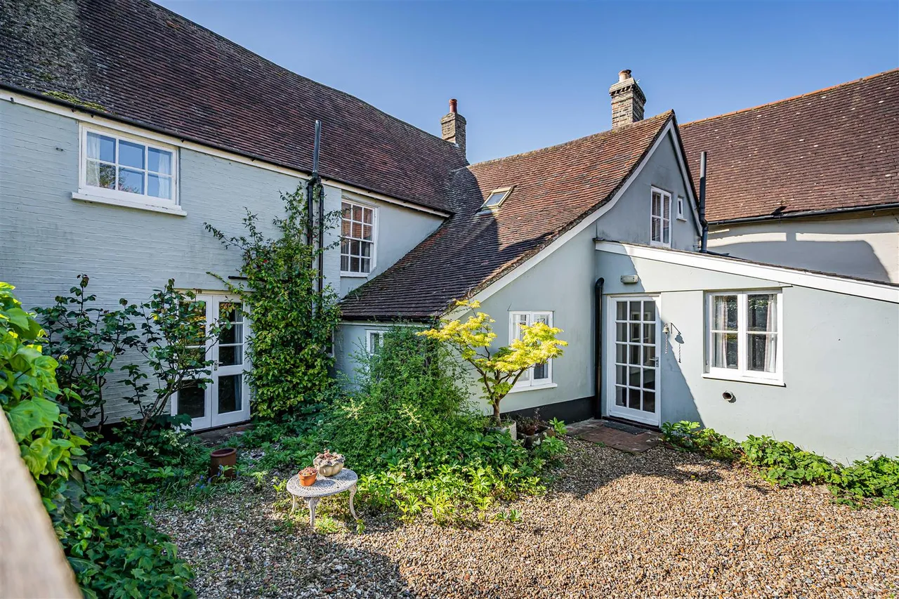 St. Johns Street, Duxford, CB22, photo 25