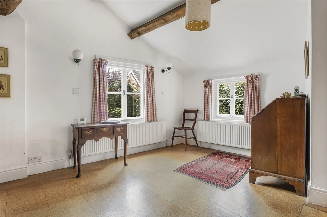 St. Johns Street, Duxford, CB22, photo 3