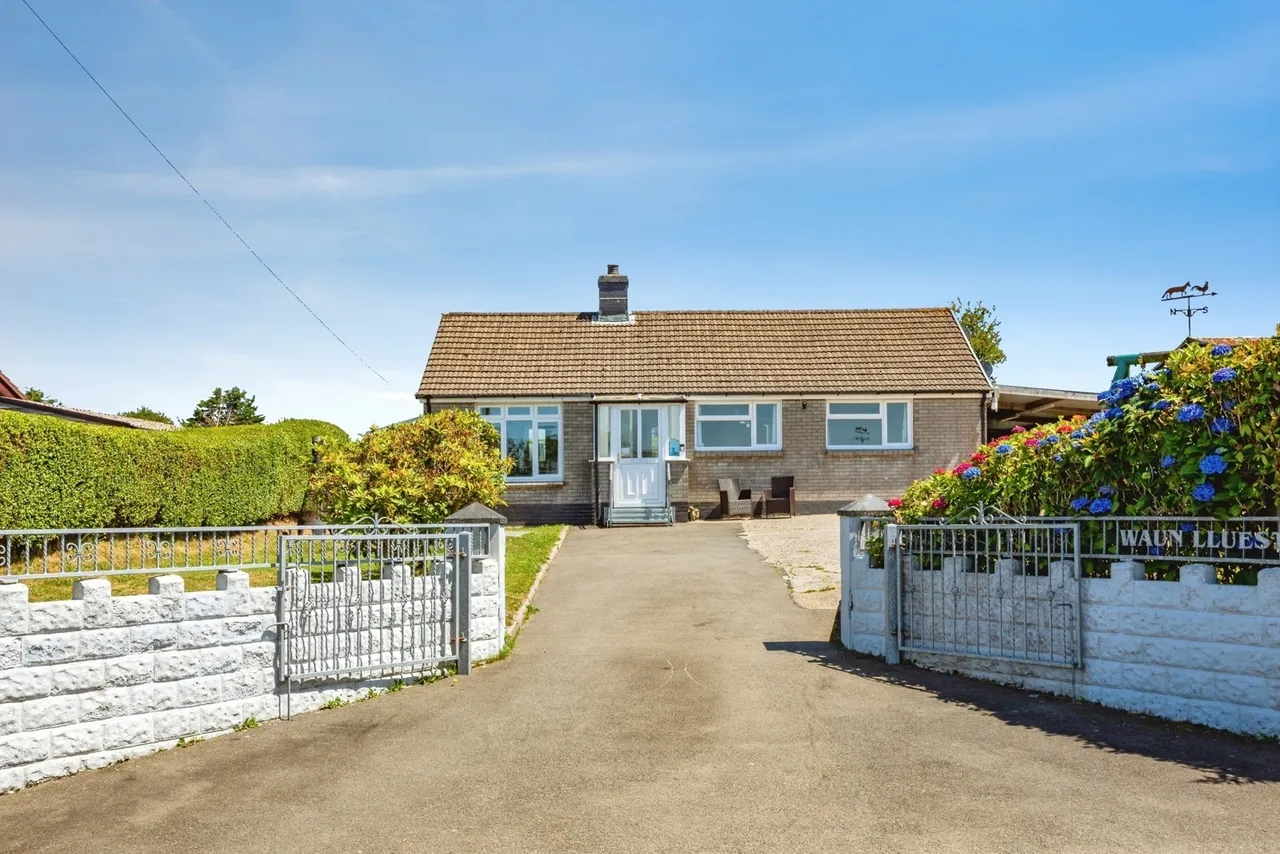 3 bed house for sale, Plwmp, Llandysul, SA44
