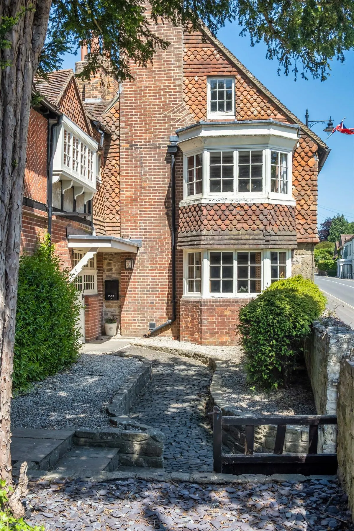 High Street, Haslemere, GU27, photo 31