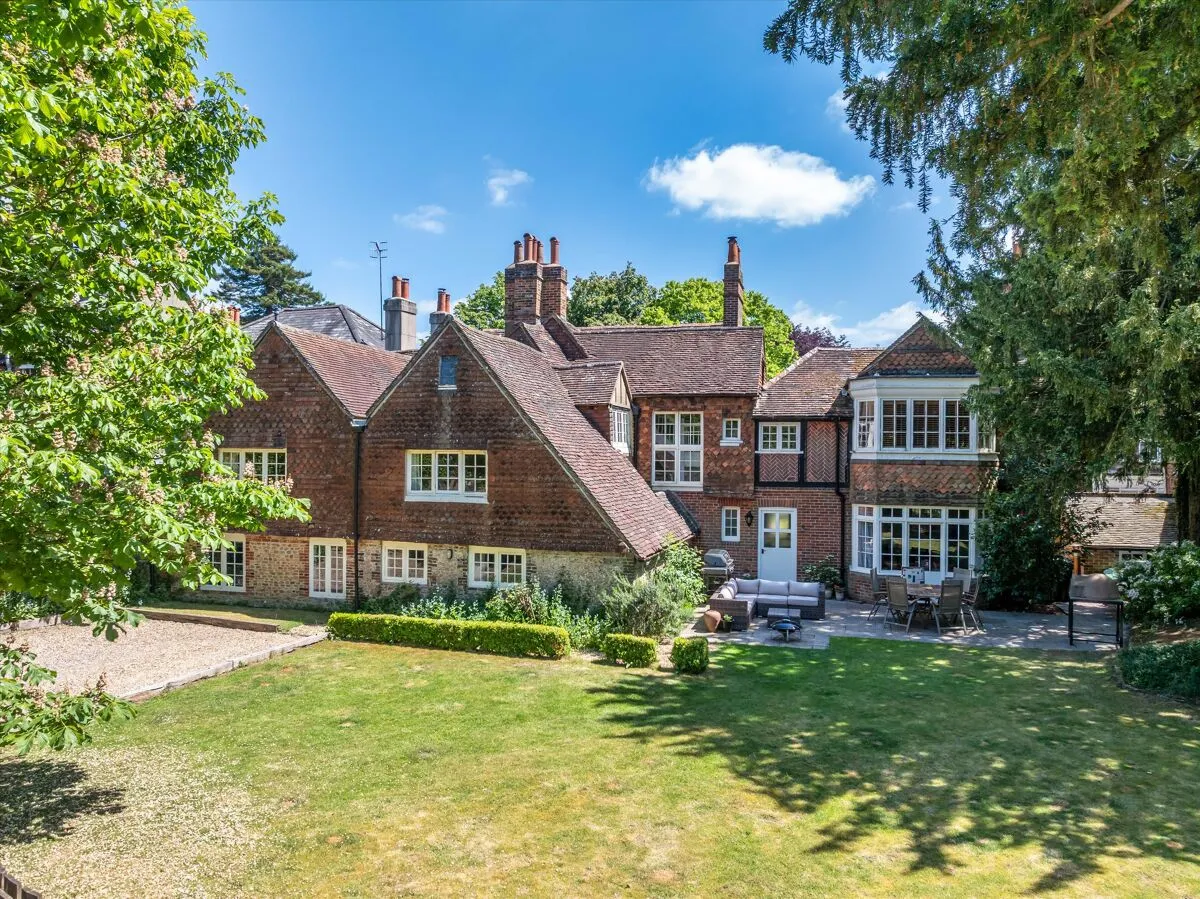 High Street, Haslemere, GU27, photo 19