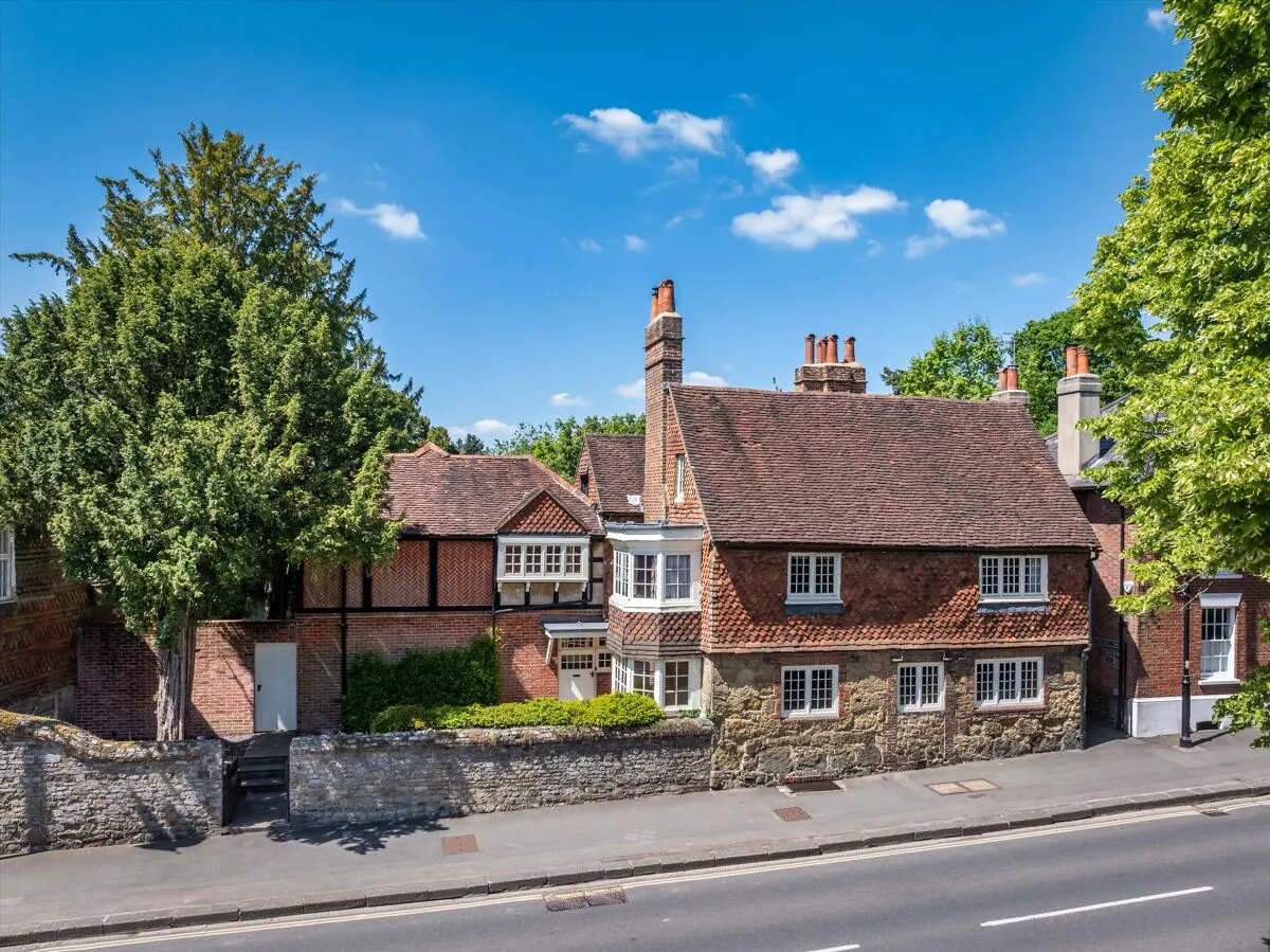 High Street, Haslemere, GU27, photo 21