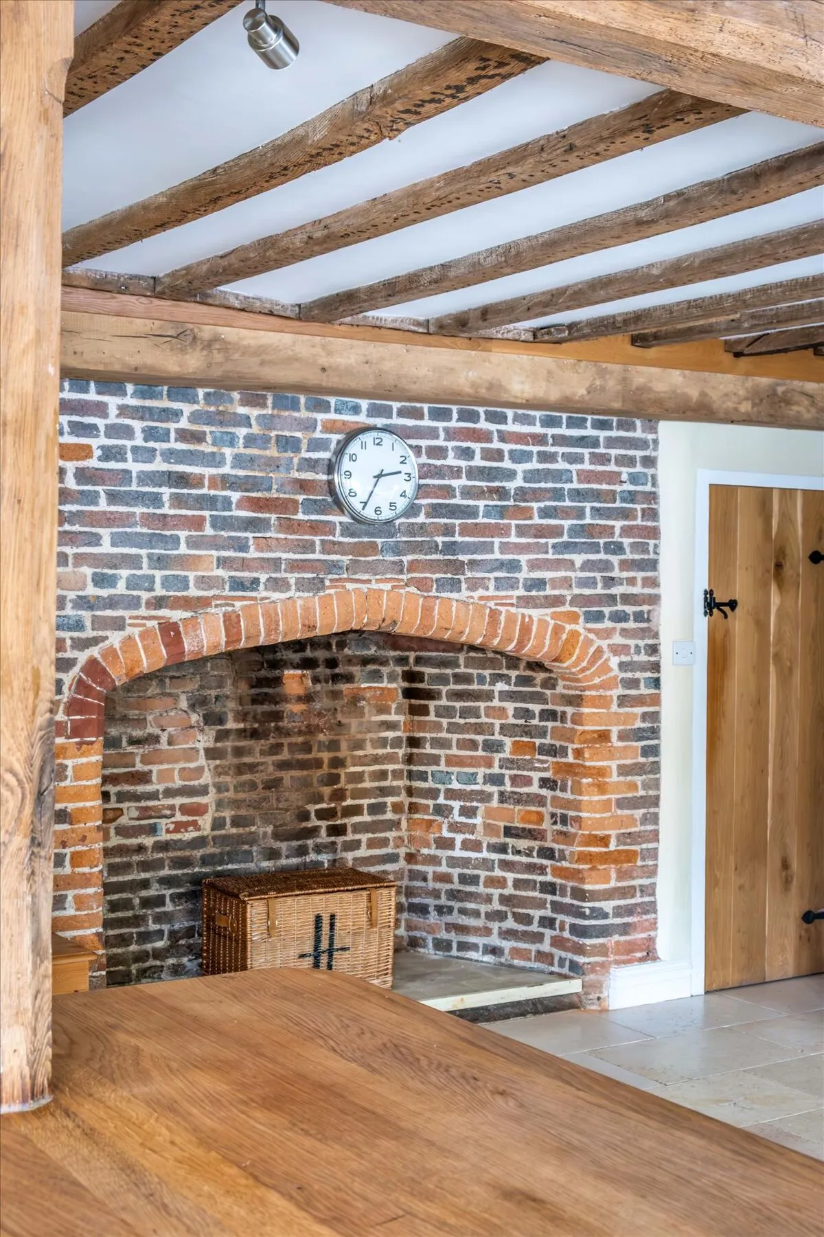 High Street, Haslemere, GU27, photo 5