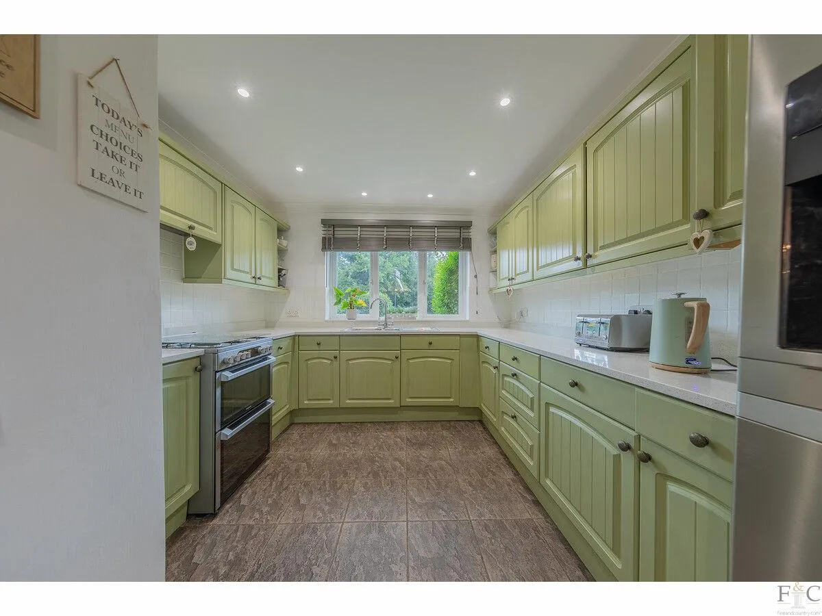 Bitteswell Road, Lutterworth, LE17, photo 15