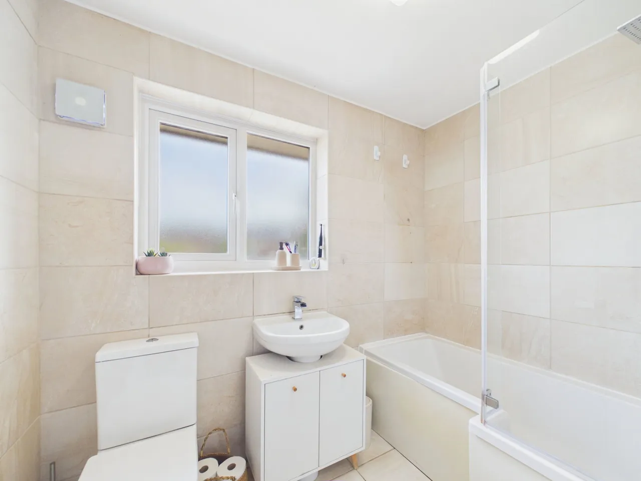 Redford Crescent, BS13, photo 15