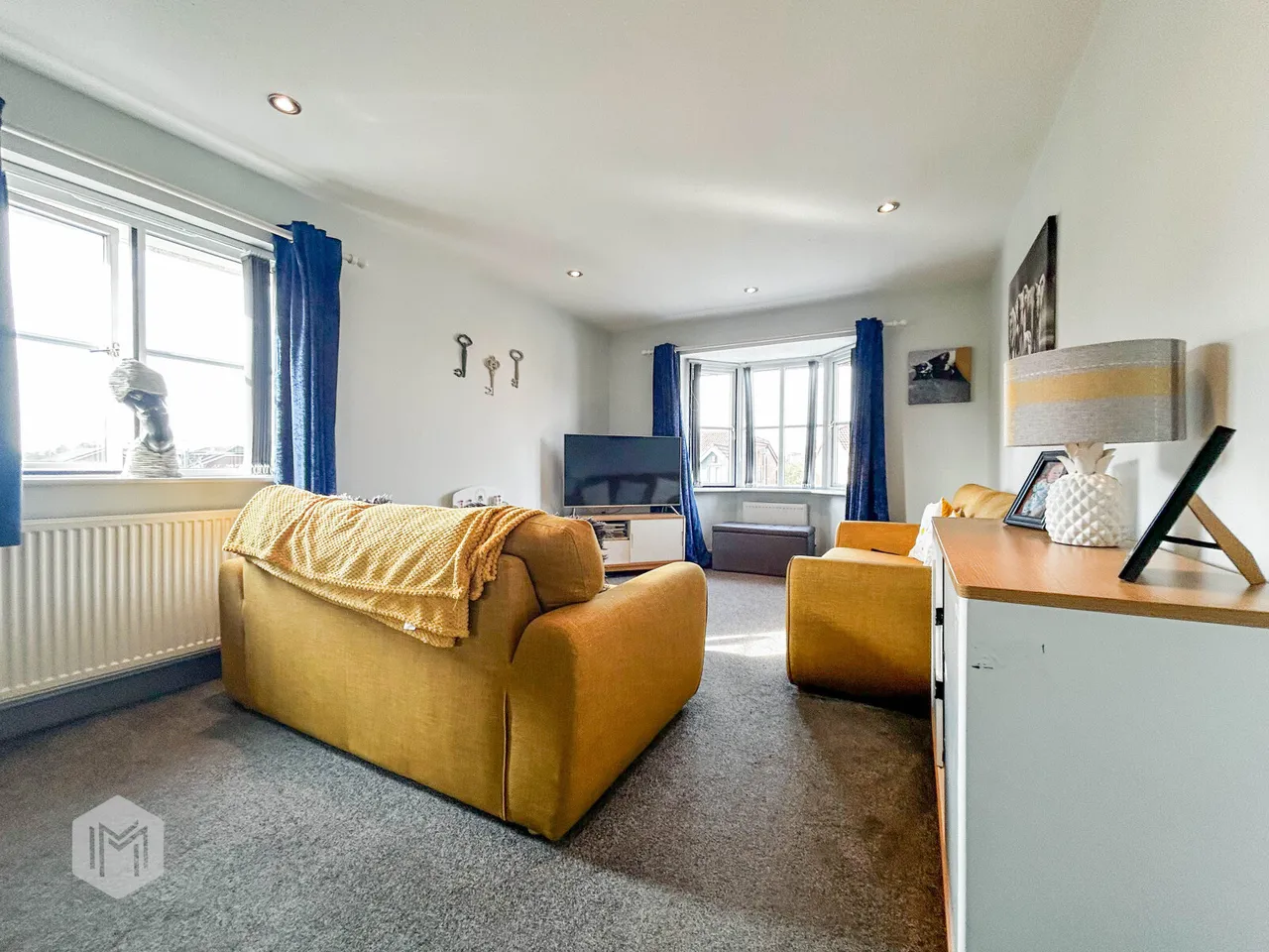 Calverleigh Close, Bolton, BL3 4LP, photo 2