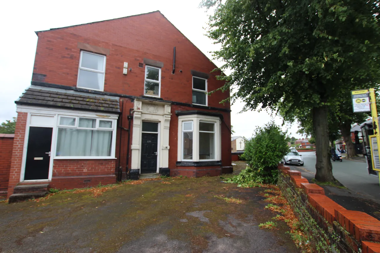 1 bed flat to rent, Prescot Road, St Helens, WA10