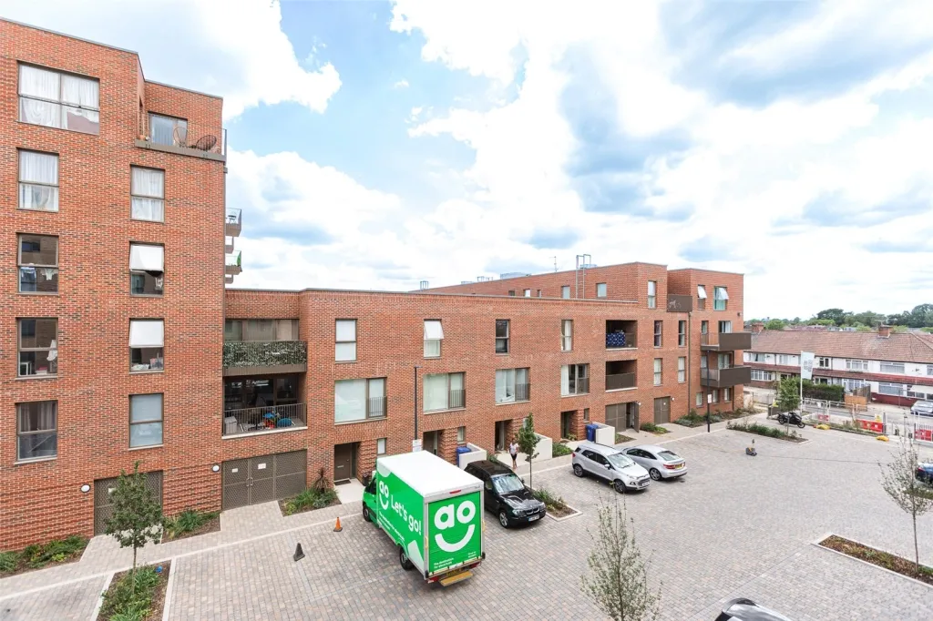 Meadowview Close, Harrow, HA1, photo 11
