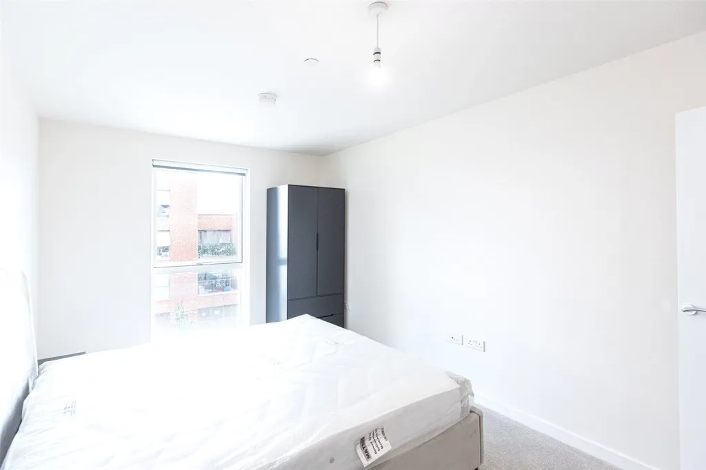Meadowview Close, Harrow, HA1, photo 7