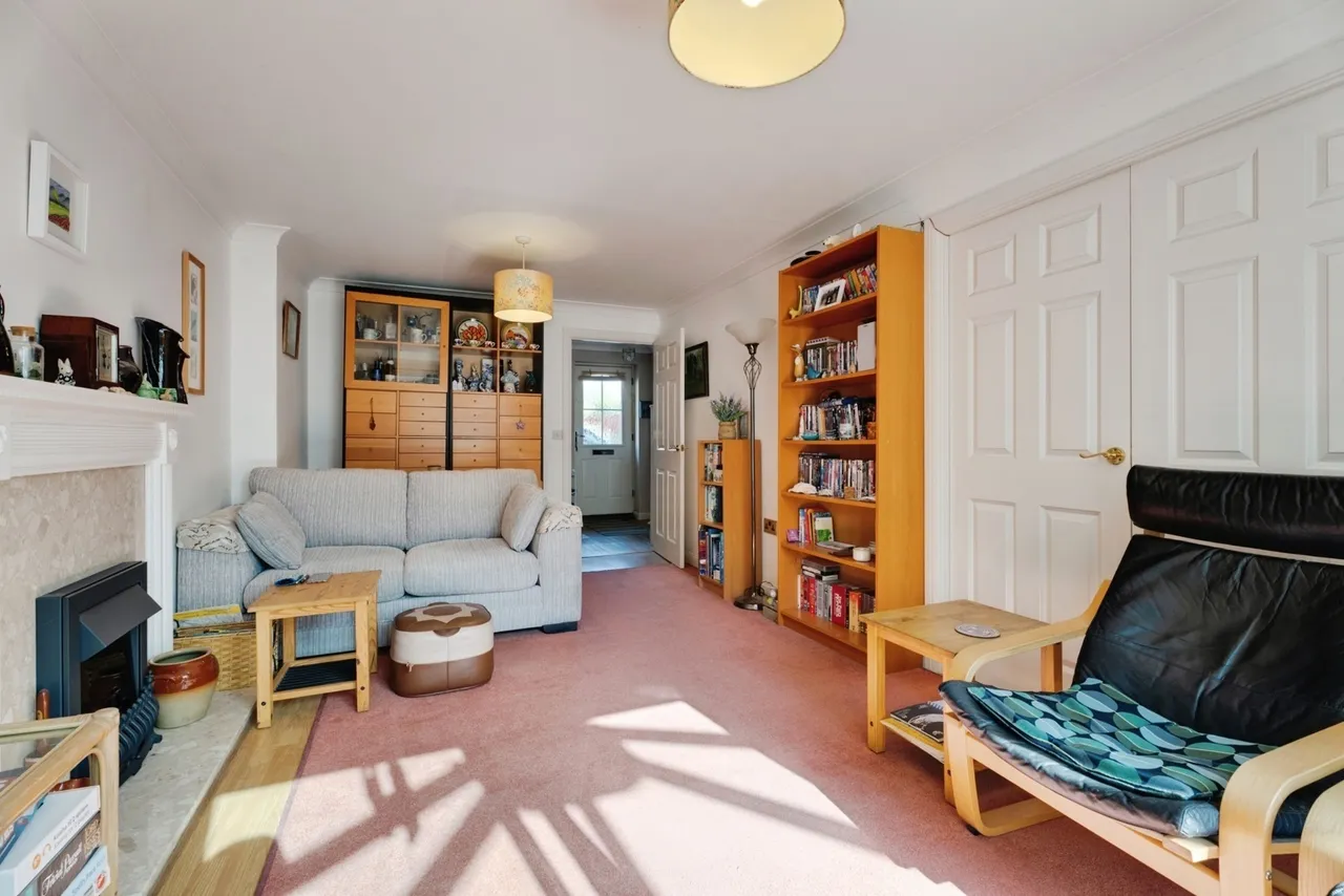 Herbert Close, Sudbury, Suffolk, CO10, photo 4