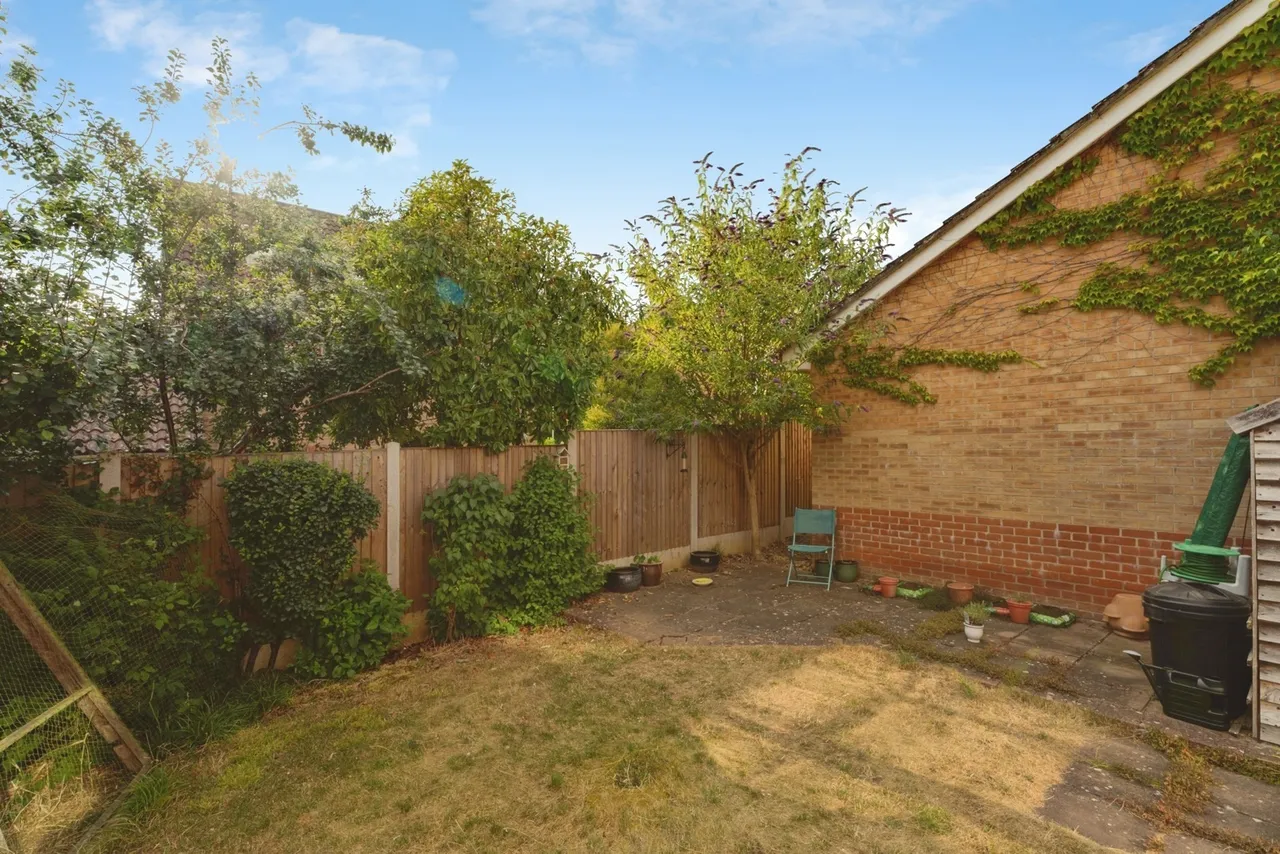 Herbert Close, Sudbury, Suffolk, CO10, photo 22
