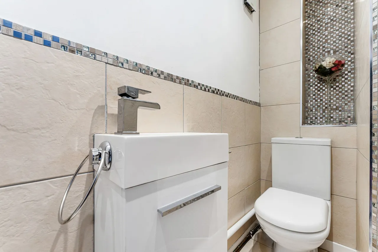 Rushton Avenue, Leigh, Leigh, WN7 5NB, photo 10