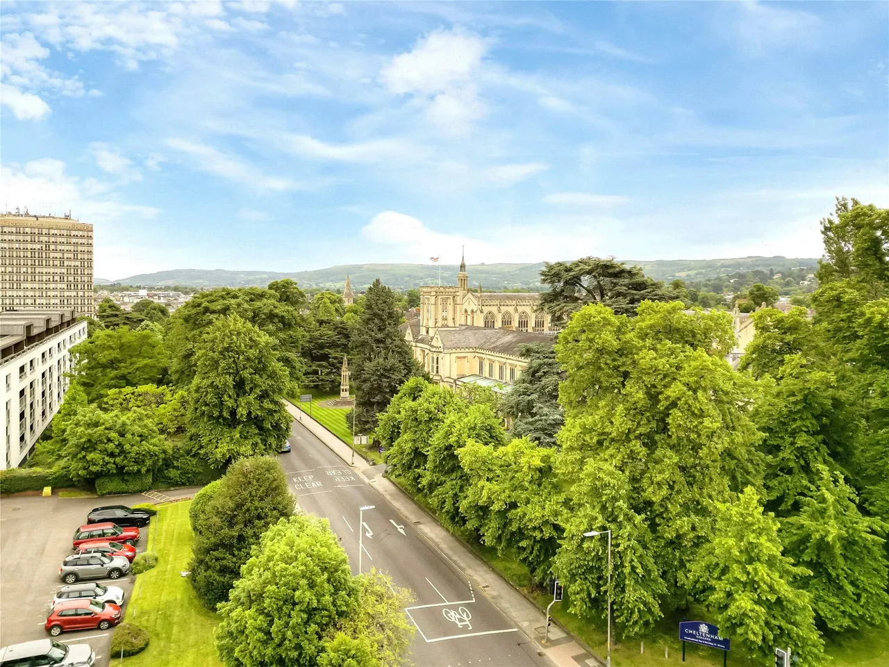 Last Apartment, Gloucestershire, 109 - 111 Bath Road, GL53 7LS, photo 9