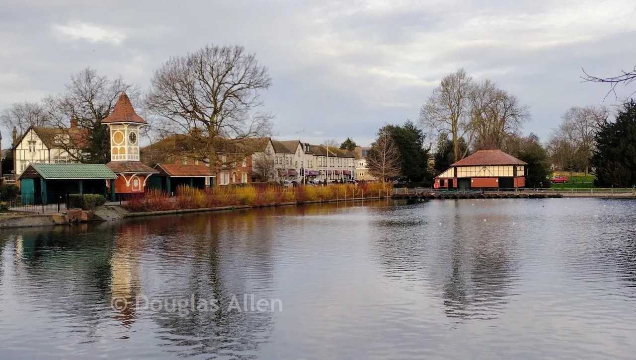 Kensington Gardens, Ilford, IG1, photo 3