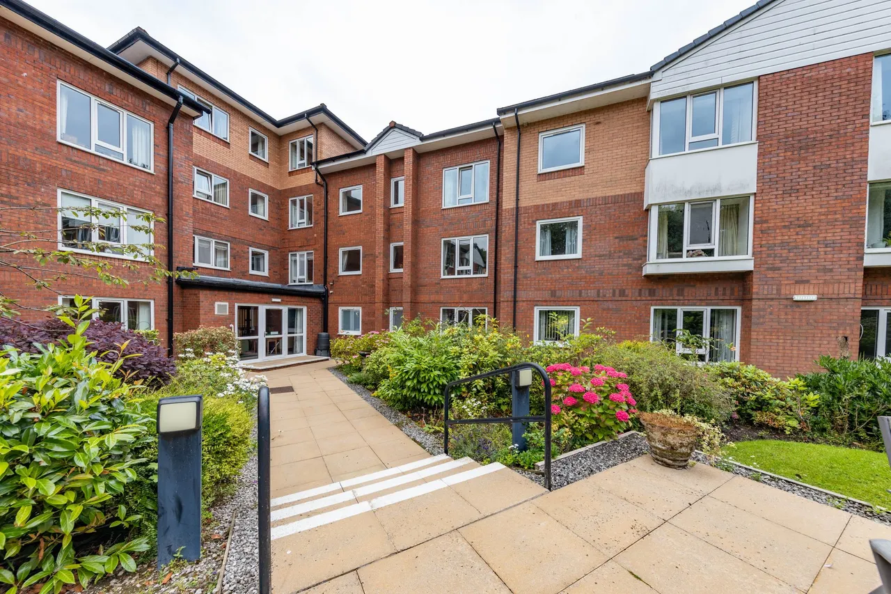 Flat 84, Undercliffe House Dingleway, Warrington, Appleton, WA4 3AP, photo 18