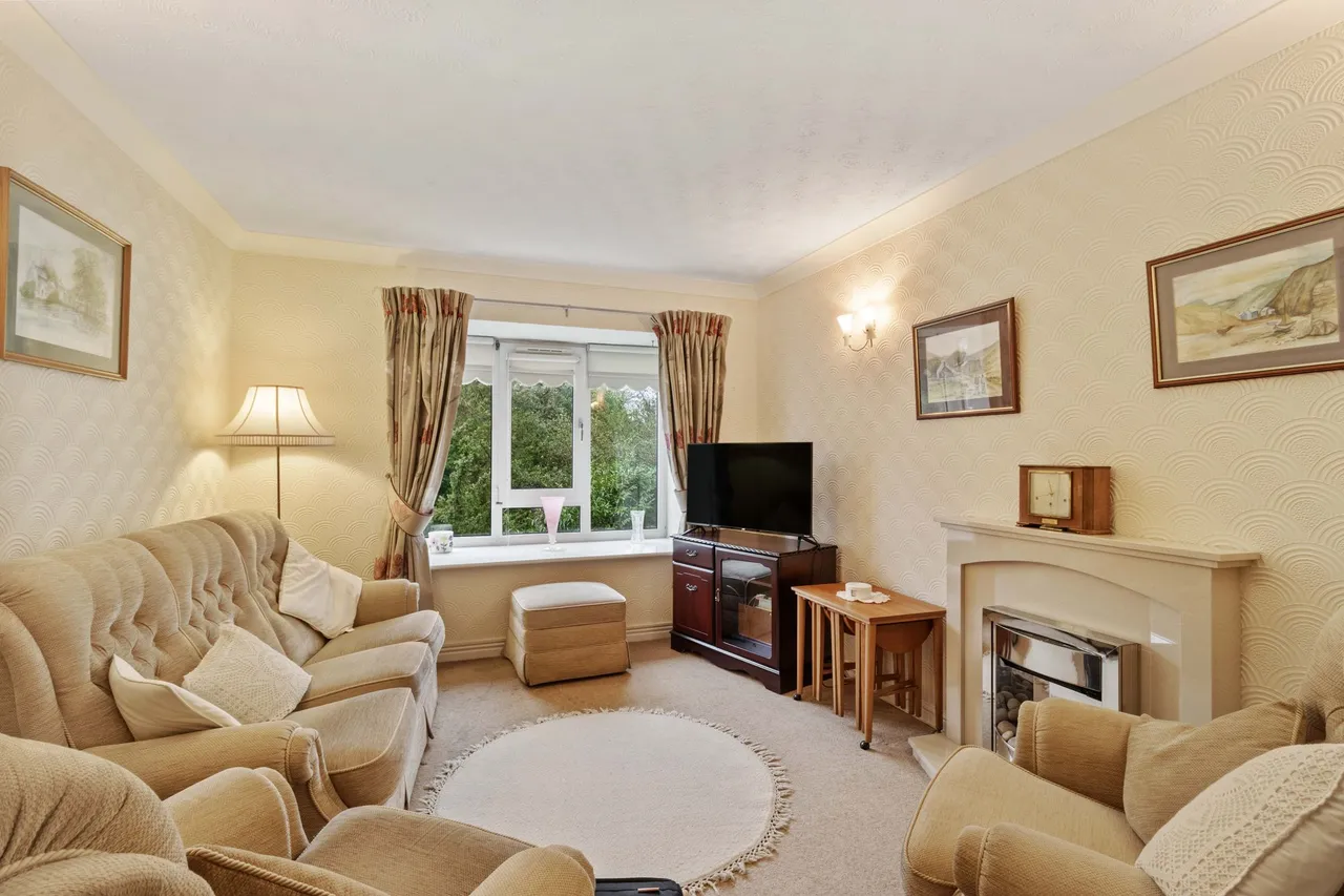 Flat 84, Undercliffe House Dingleway, Warrington, Appleton, WA4 3AP, photo 2