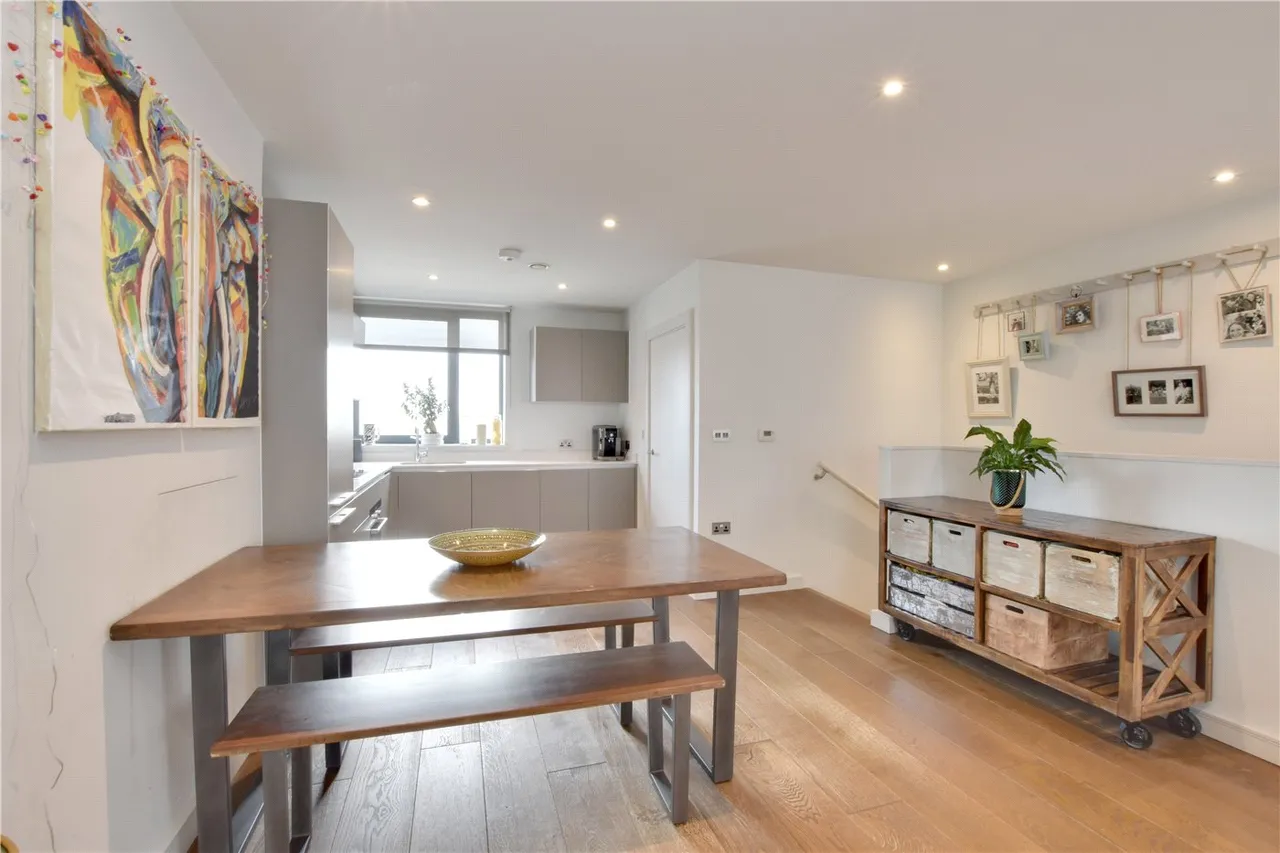 Hawthorne Crescent, Greenwich, SE10, photo 19
