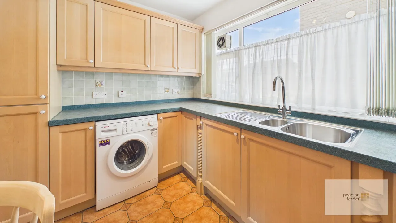 Dovehouse Close, Whitefield, Manchester, M45 7PE, photo 10