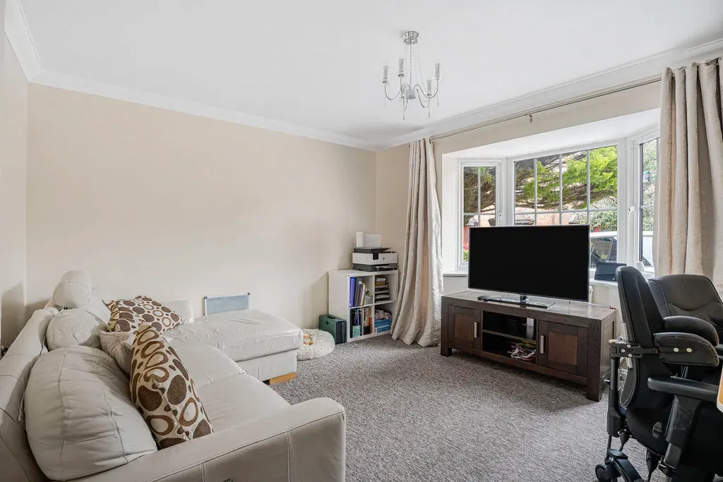 Oxhouse Court, Shenley Brook End, Milton Keynes, Buckinghamshire, MK5 7GL, photo 3