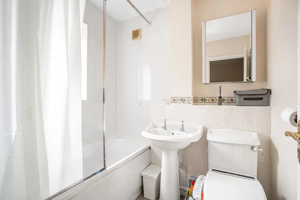 Oxhouse Court, Shenley Brook End, Milton Keynes, Buckinghamshire, MK5 7GL, photo 13