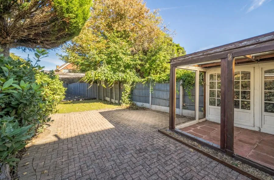 Walpole Road, Old Windsor, SL4, photo 19