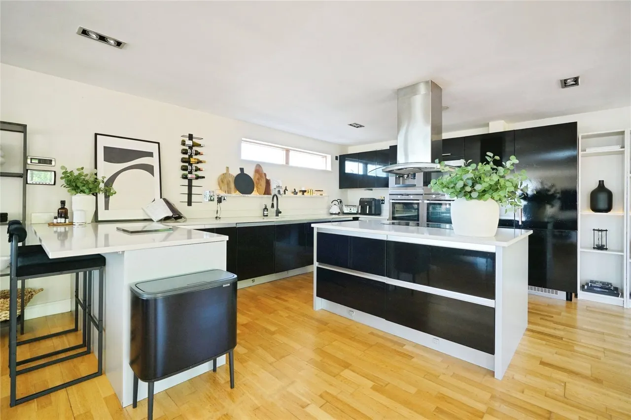 Station Road, Ashby-de-la-Zouch, LE65, photo 6