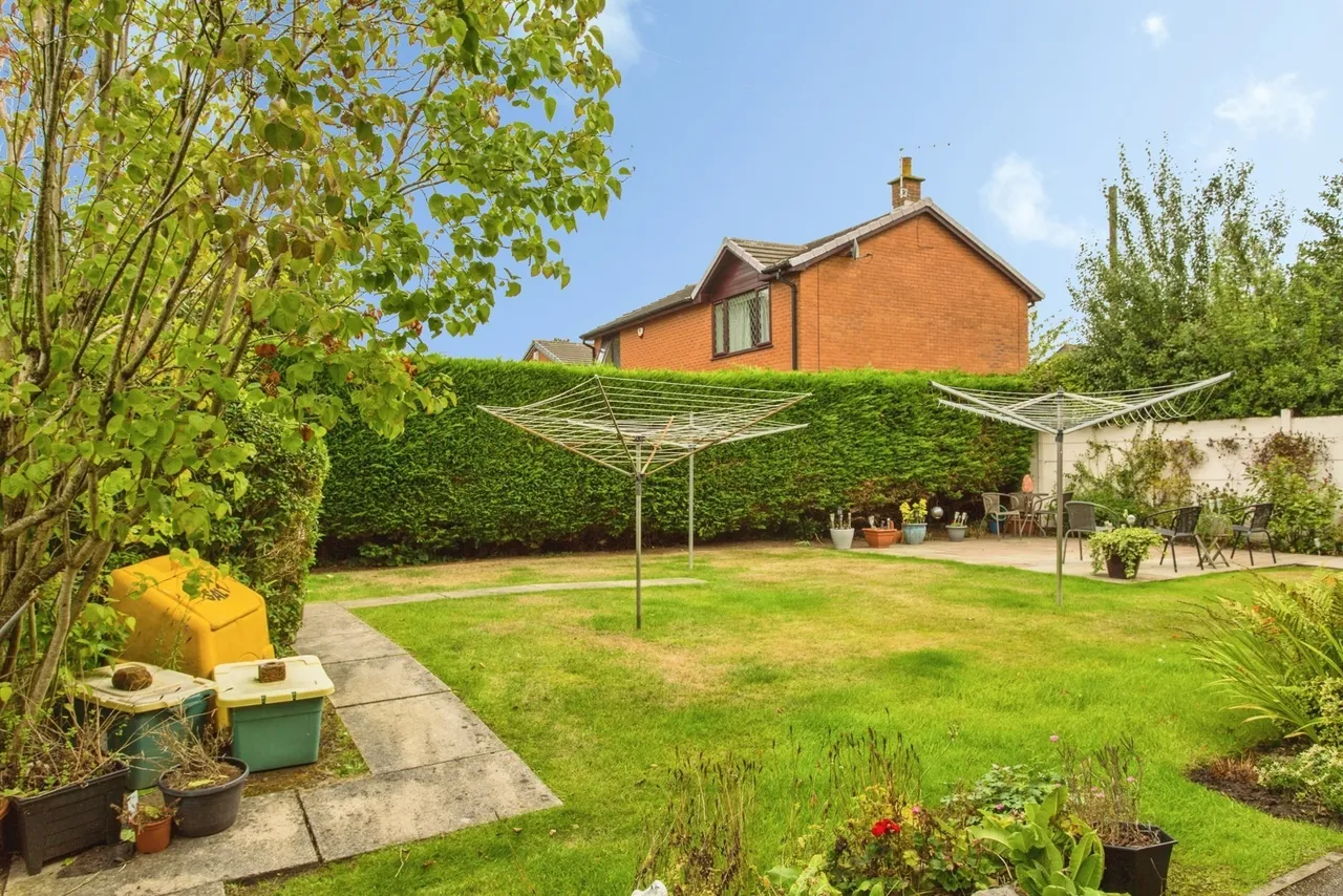 Moss Lane, Leyland, PR25, photo 4